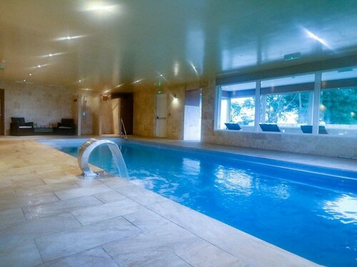 Dunamoy Cottages & Spa, Забронировать Курортный отель Отели Графства Антрим с парковкой, Парковка