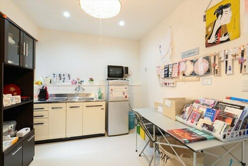Fujinoyado, Book Pension Kanazawa 