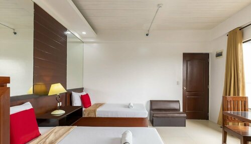 Yellowbell Hotel, Book Resort Hotels in Batangas Province with a Pool, Swimming Pool
