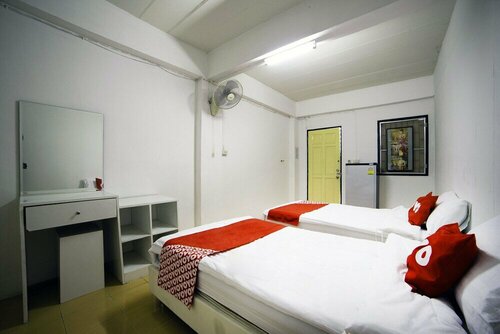Chang Hostel Suvarnabhumi, Забронировать Отель Отели Центрального Таиланда с завтраком, Завтраки