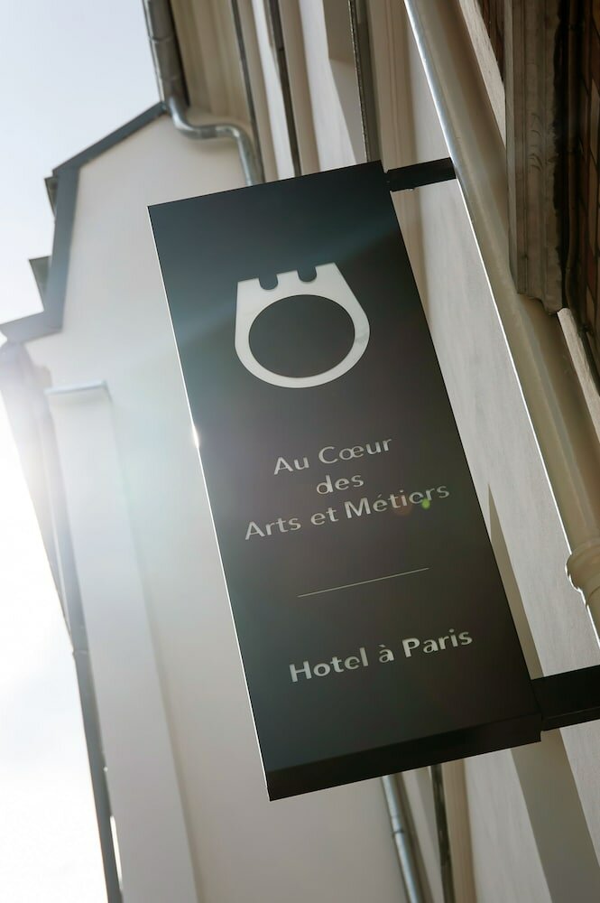 Arts Et Metiers