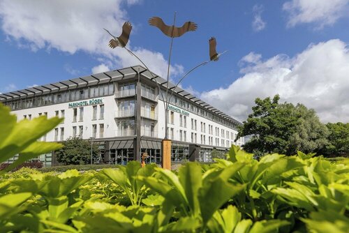 Parkhotel Rügen, Забронировать Отель Отели земли Мекленбург-Передней Померания с парковкой, Парковка