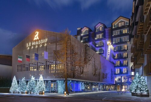 Le Massif Hotel & Lodge Courmayeur - The Leading Hotels of the World, Забронировать Отель Отели Валле д'аосты с бассейном, Бассейн