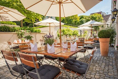 Hotel Arthus, Забронировать Отель Аулендорф Баден-Вюртемберг, рядом с Schwaben-Therme