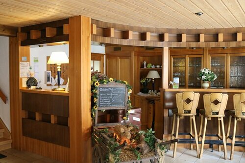 Landhotel Zum Hirsch, Забронировать Отель Фрауэнвальд Тюрингенский лес