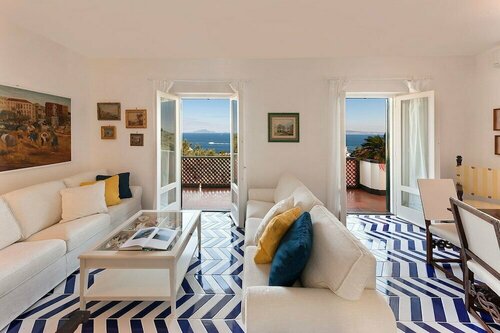 Villa Serena Sorrento, Забронировать Вилла Отели Побережья Сорренто с парковкой, Парковка