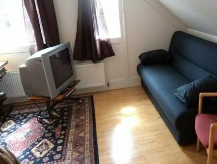 Harbourfront guesthouse, Забронировать Отель Хабнарфьордюр Хёвюдборгарсвайдид