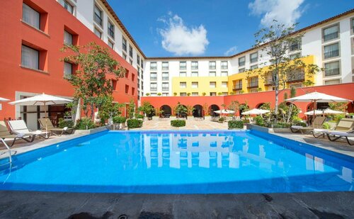 Grand Fiesta Americana Queretaro, Rezervați Hotel Hoteluri în El Bajio cu mic dejun, Mic dejun