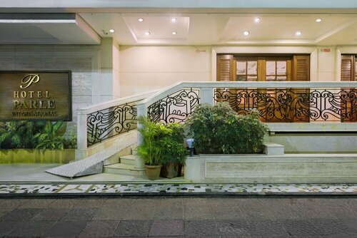 Hotel Parle International, Забронировать Отель Отели Мумбай по системе «всё включено», рядом с NMIMS, Всё включено