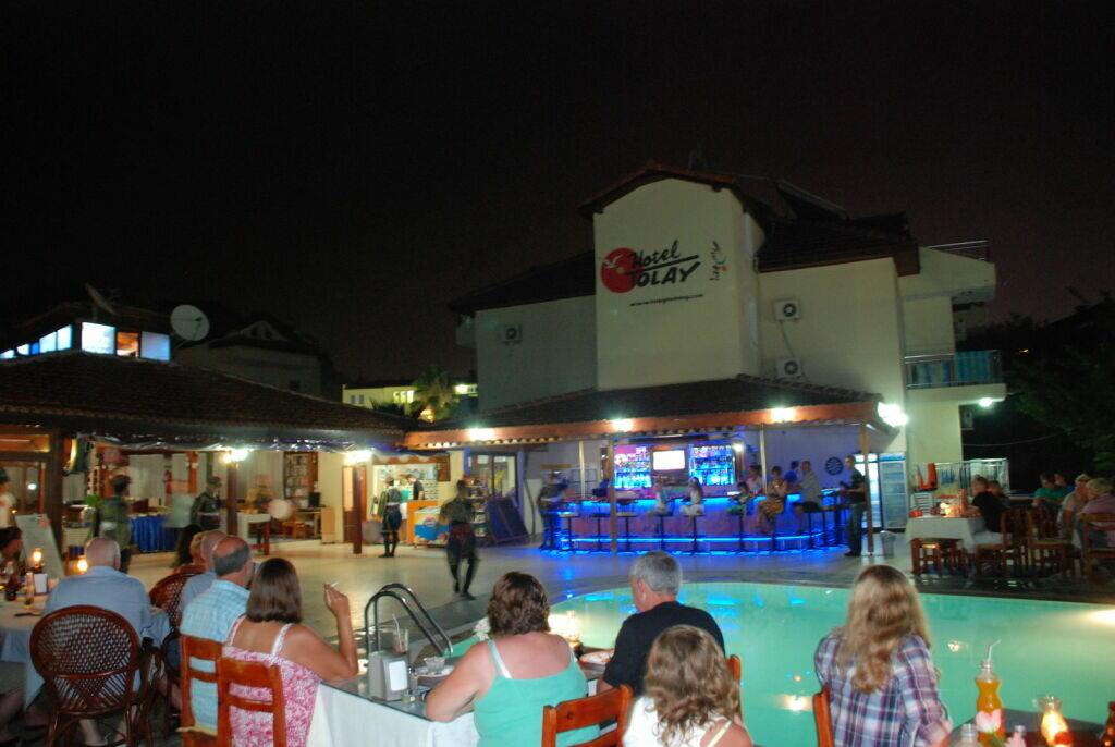 Tolay Hotel