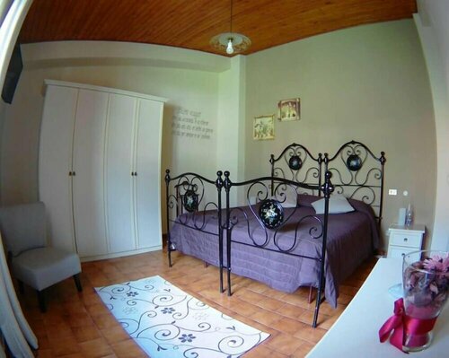 B&B A Casa di Nonna, Забронировать Отель «постель и завтрак» Джойа-дей-Марси Национальный парк Абруццо