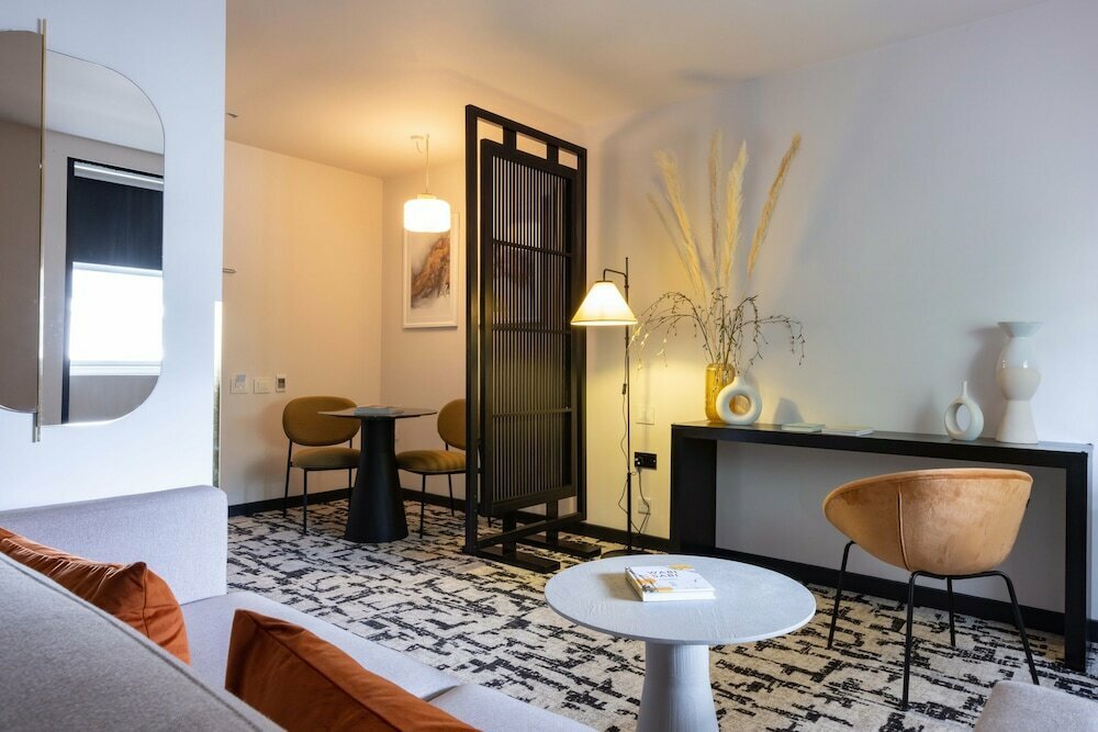 La Suite West Hotel London
