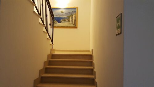 Hotel Magnolia, Book Hotel Hoteller i Foresta Umbra med parkering, Parkering