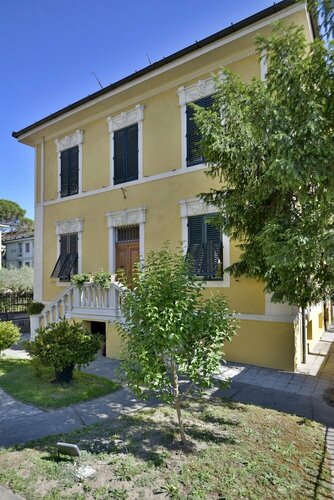 Lucca In Villa San Donato, Book Villa Sommerhuse i Lucca, Hytte