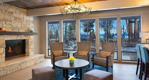 Hotel Azure, Забронировать Отель Отели в центре Саут-Лейк-Тахо, в центре