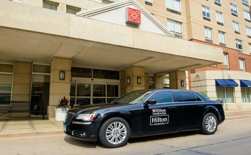 Hilton Garden Inn Rochester Downtown, Réserver Hôtel Hôtels à Rochester avec parking, Parking