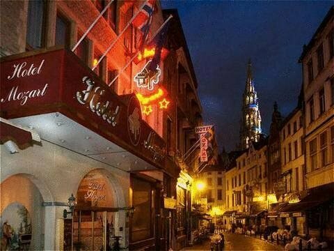 Hotel Mozart, Забронировать Отель Отели в центре Брюсселя, в центре, Парковка, Завтраки