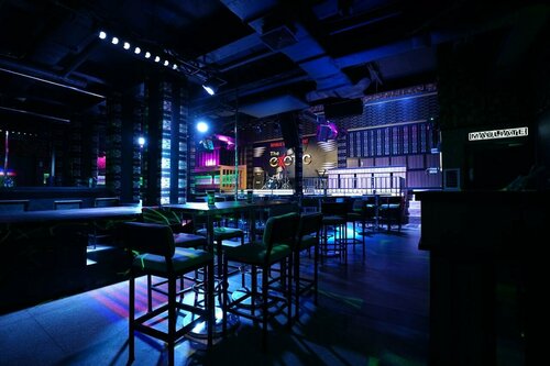 The L Hotel Entertainment, Buchen Sie Hotel Nagoya Batam