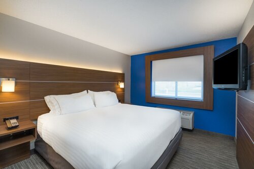Holiday Inn Express Hotel Howe / Sturgis, an IHG Hotel, Buchen Sie Hotel Sturgis Michigan