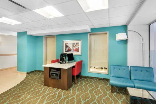 Best Western Plus Hotel Montreal, Забронировать Отель Отели Монреаля с завтраком, рядом с National Library and Archive Centre of Quebec, Завтраки