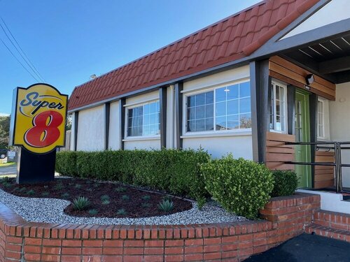 Super 8 by Wyndham Monterey, Забронировать Мини-отель Монтерей 