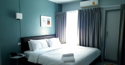 R2 Boutique Service Apartment, Забронировать Апартаменты/квартира Отели Чиангмай с парковкой, рядом с Wat Suan Dok, Парковка