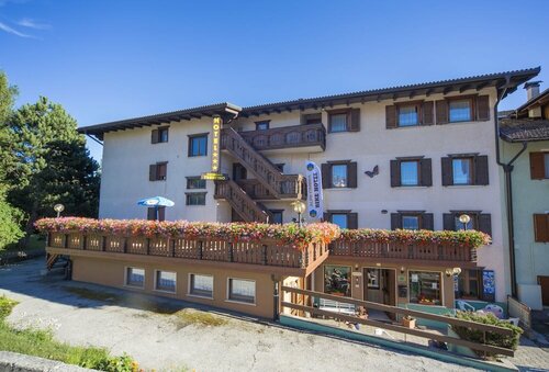 Hotel Trentino, Забронировать Отель Фольгария Альтопиано-ди-Фольгария
