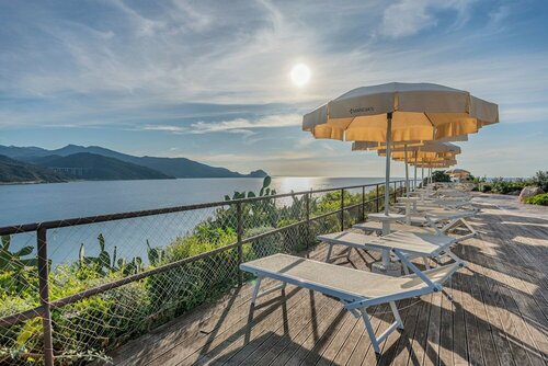 Mangias Pollina Resort, Забронировать Курортный отель Отели Сицилии с питанием, Пансион