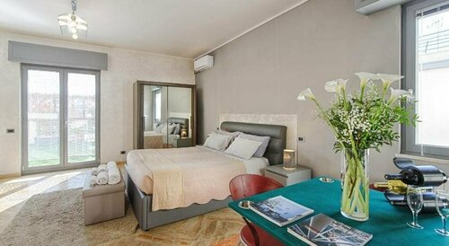 Penthouse Station luxury apts Le dimore, Забронировать Отель Отели в центре Бриндизи, в центре
