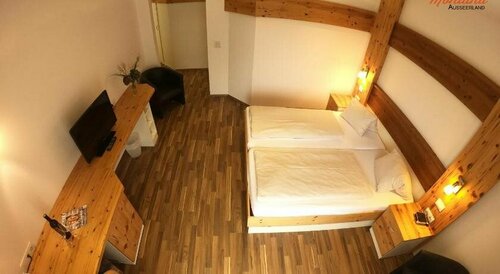 Montana, Varaa Hotelli Liezen Steiermark