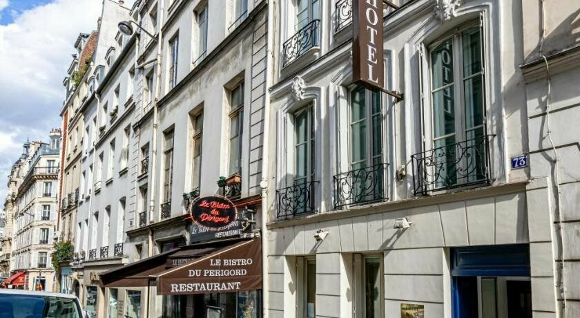 Hotel Diana