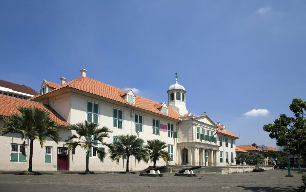 Heef Hotel Pasar Baru