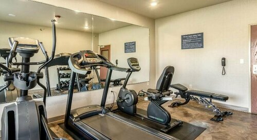 Cobblestone Hotel & Suites - Gering/Scottsbluff, Забронировать Отель Отели Скотсблафф с бассейном, Бассейн