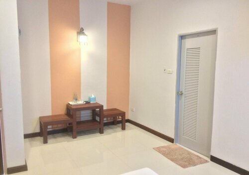 Suanrak resort, Забронировать Курортный отель Отели Супханбури 3 звезды, 3*