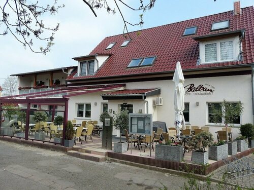 Hotel/Restaurant Balkan, Забронировать Отель Отели Зёммерда с парковкой, Парковка