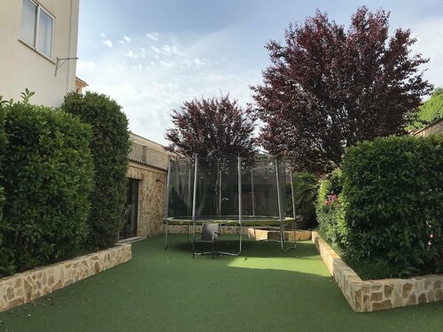 Hotel Moya Landete, Book Hotel Hoteller i Castilla-La Mancha med parkering, Parkering