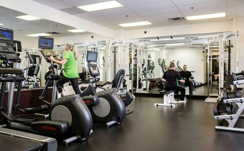 堪帕斯大楼套房酒店, 预订 酒店 Northwest Edmonton 埃德蒙顿