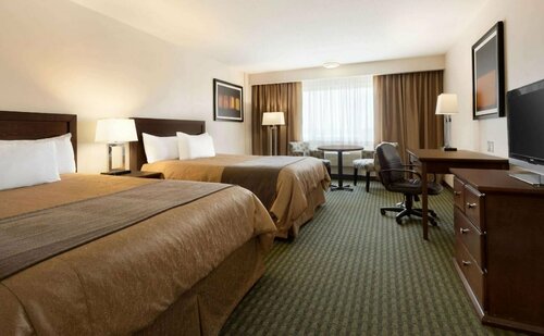 Travelodge Hotel by Wyndham Weyburn, Prenota Hotel Hotel a Saskatchewan con parcheggio, Parcheggio