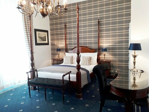 Hotel Windsor, Забронировать Отель Отели Дюссельдорфа с парковкой, рядом с Музей Гете, Парковка