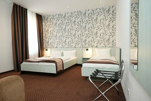 Hotel Attaché, Забронировать Отель Франкфурт-на-Майне земля Гессен