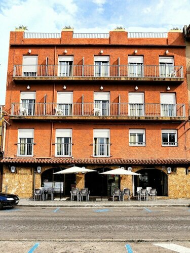 Hostal Isabel, Prenota Ostello Blanes Costa Brava