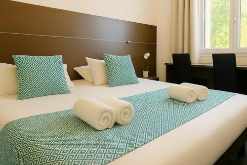 Hotel & Spa GIL DE FRANCE Cap D'Agde, Rezerwuj Ośrodek wypoczynkowy Hotele w Hérault ze śniadaniem, Śniadanie