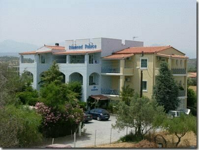 Diamond Palace Apartments, Забронировать Апартаменты/квартира Отели Гитион с завтраком, Завтраки