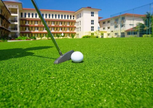 Hulhule Island Hotel, Rezervați Hotel Hoteluri în Male cu parcare, Parcare