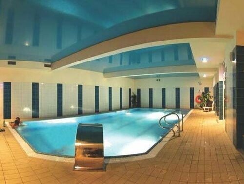 Hotel Kameralny, Забронировать Отель Кельце 