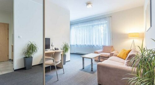 Hotel Mtj, Забронировать Отель Любонь Великопольское воеводство