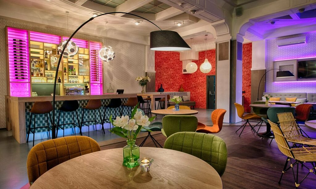 Fusion Hotel