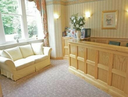 Glenburn Hotel, Забронировать Отель Отели в центре Уиндермир, в центре, Парковка