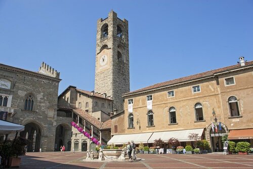 Relais San Lorenzo, Забронировать Отель Отели Бергамо с парковкой, рядом с Часовня Коллеони, Парковка