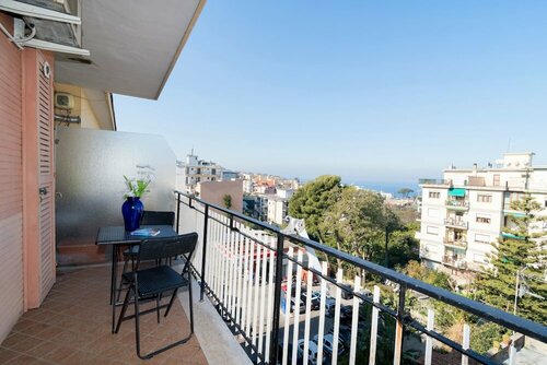 Guest House Emily Suites Sorrento, Забронировать Отель «постель и завтрак» Отели Сорренто с парковкой, Парковка
